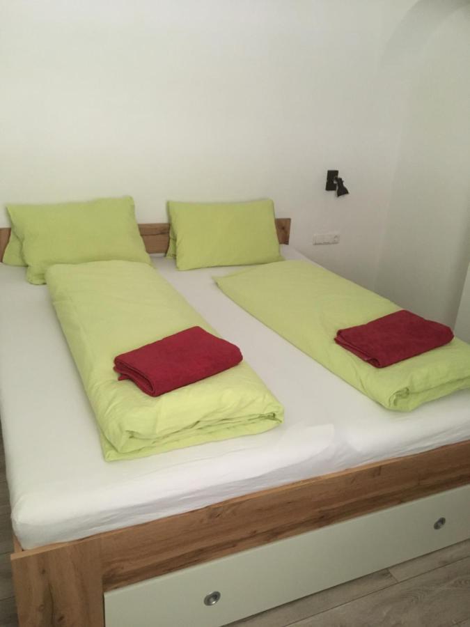Pension Steiner, 6143 Matrei Am Brenner!!Check-In Between 15 - 21 O'Clock!! No Breakfast Muhlbachl Exterior photo