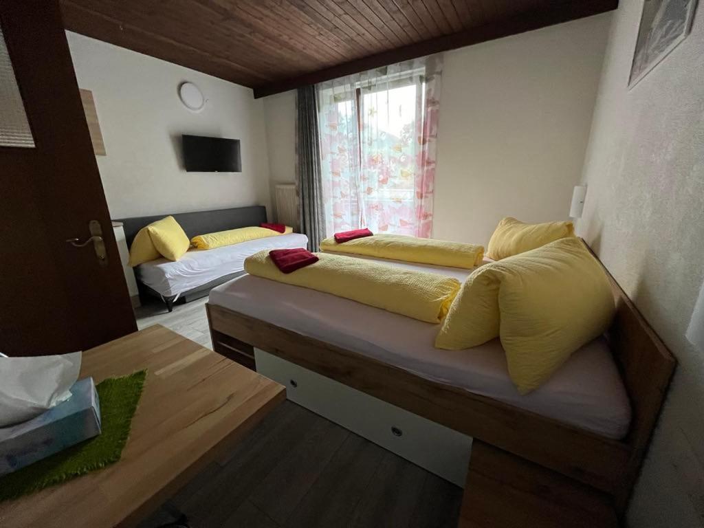 Pension Steiner, 6143 Matrei Am Brenner!!Check-In Between 15 - 21 O'Clock!! No Breakfast Muhlbachl Exterior photo