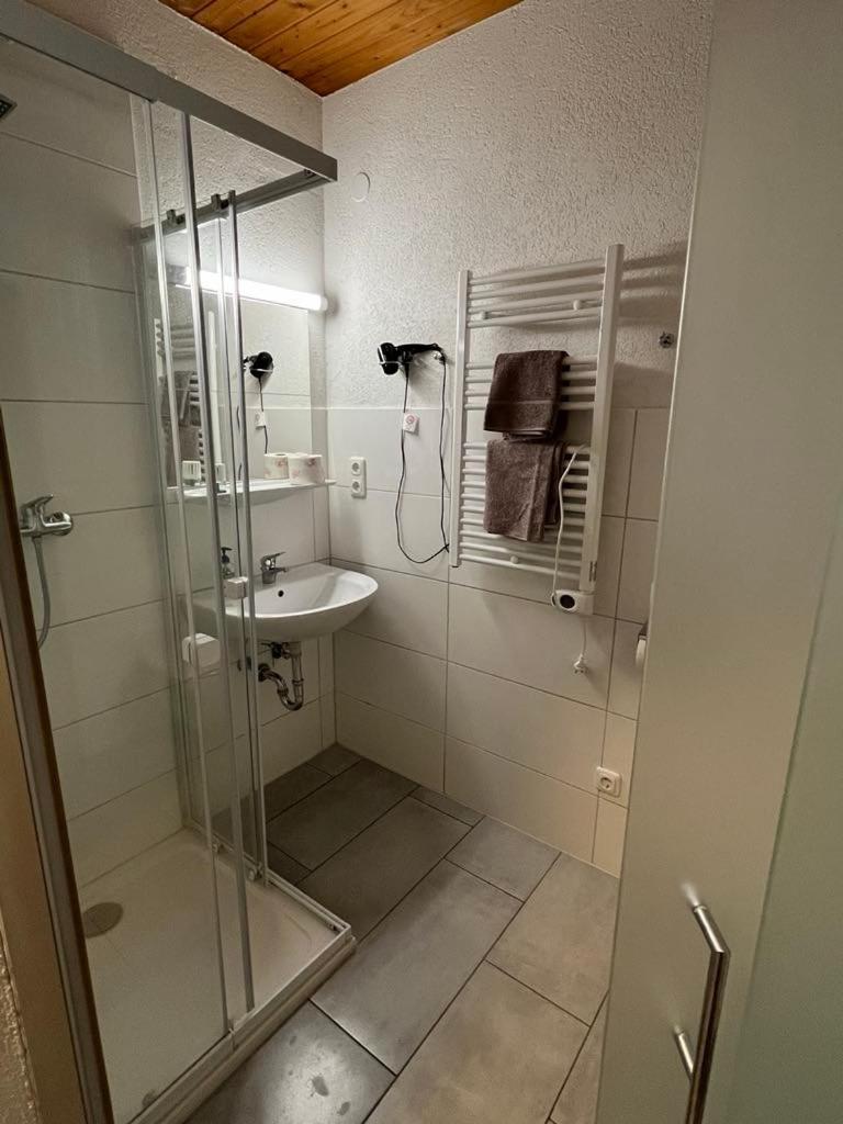 Pension Steiner, 6143 Matrei Am Brenner!!Check-In Between 15 - 21 O'Clock!! No Breakfast Muhlbachl Exterior photo